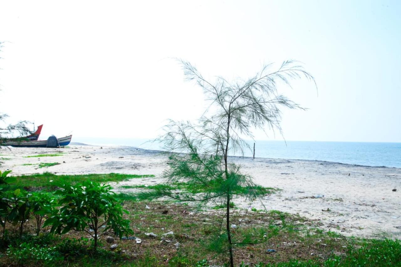 Caspian Beach Resort Alappuzha Zewnętrze zdjęcie